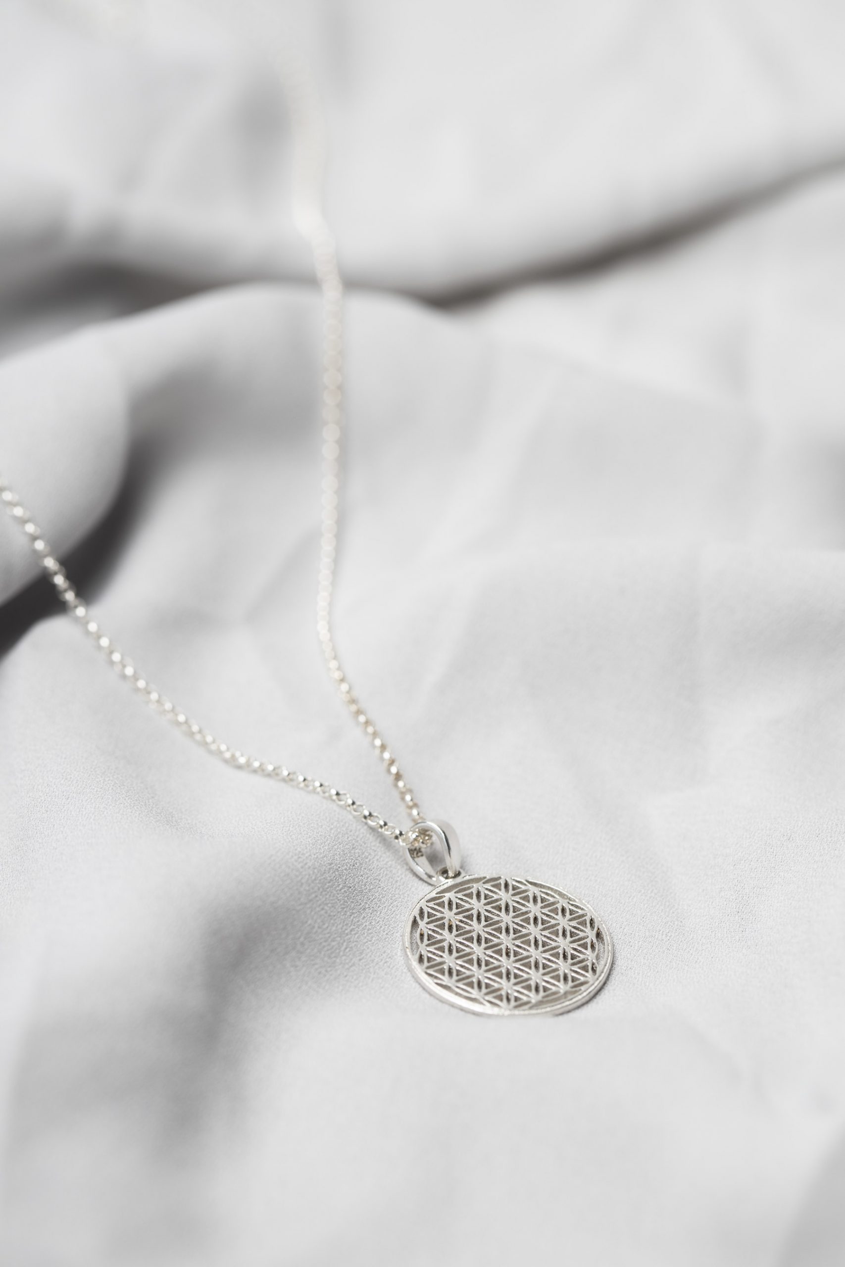 Flower Of Life Necklace 77€