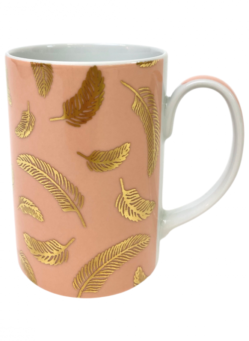 Powder pink mug with feathers