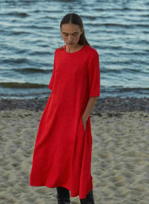 TAYLOR dress tango red