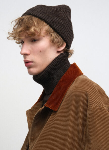 Merino wool hat PRUNUS