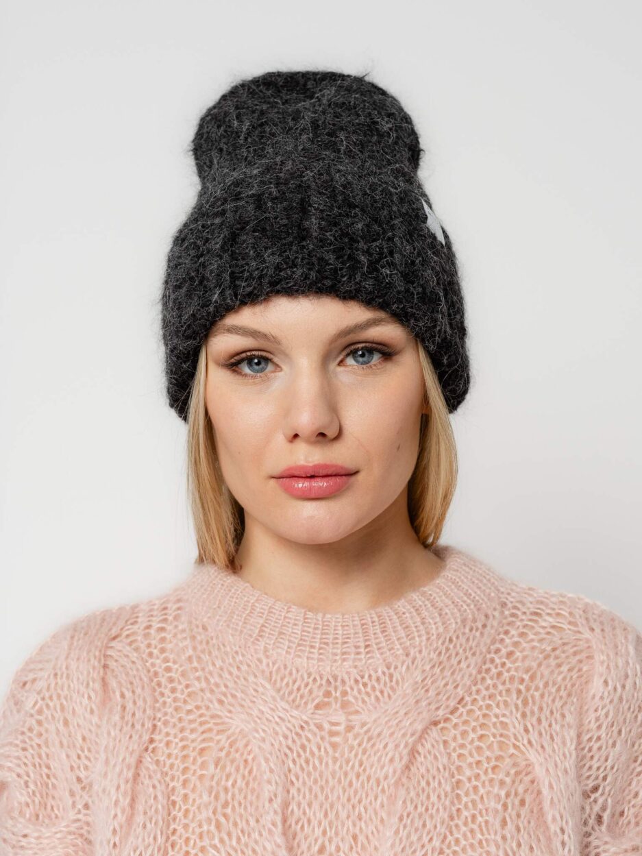 Kasitsi-kootud-alpakavillane-muts-tumehall (1)