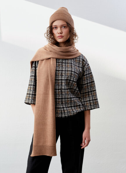 Merino wool scarf ALNUS
