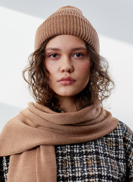 Merino wool hat CORNUS