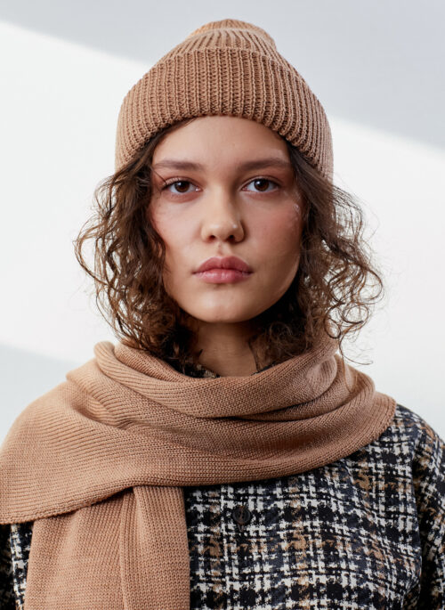 Merino wool hat CORNUS