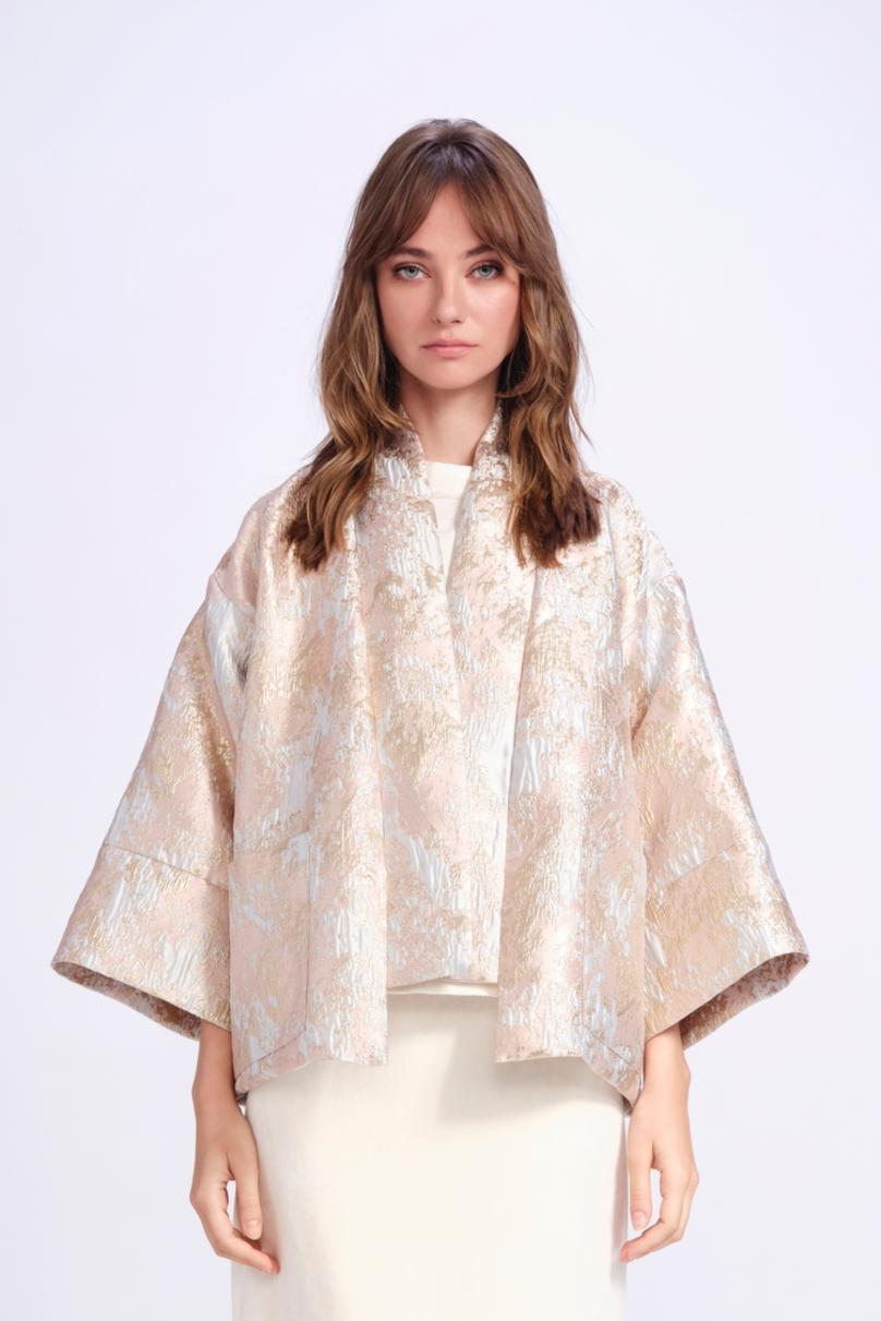 1188_C4ZWyp6i_c9Eo_E0Vw_a8c37_808_1211