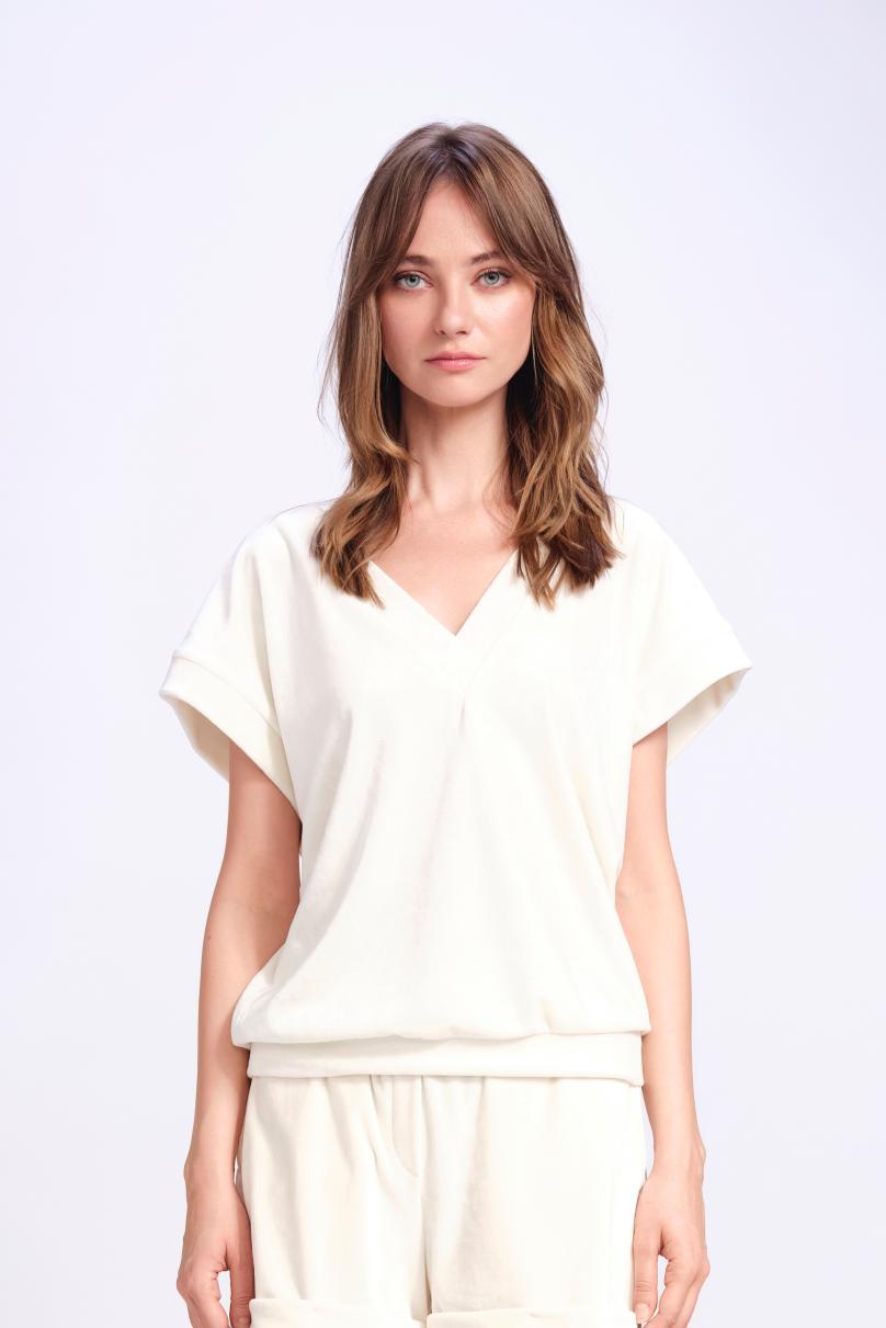 1080_7IR1Ay0D_tUrM_Lx9t_3xYtW_808_1211