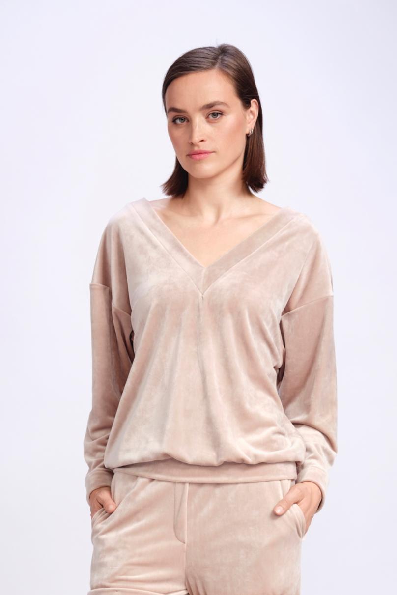 1115_bg3cvqx0_gKcK_nEsB_WvoJX_808_1211