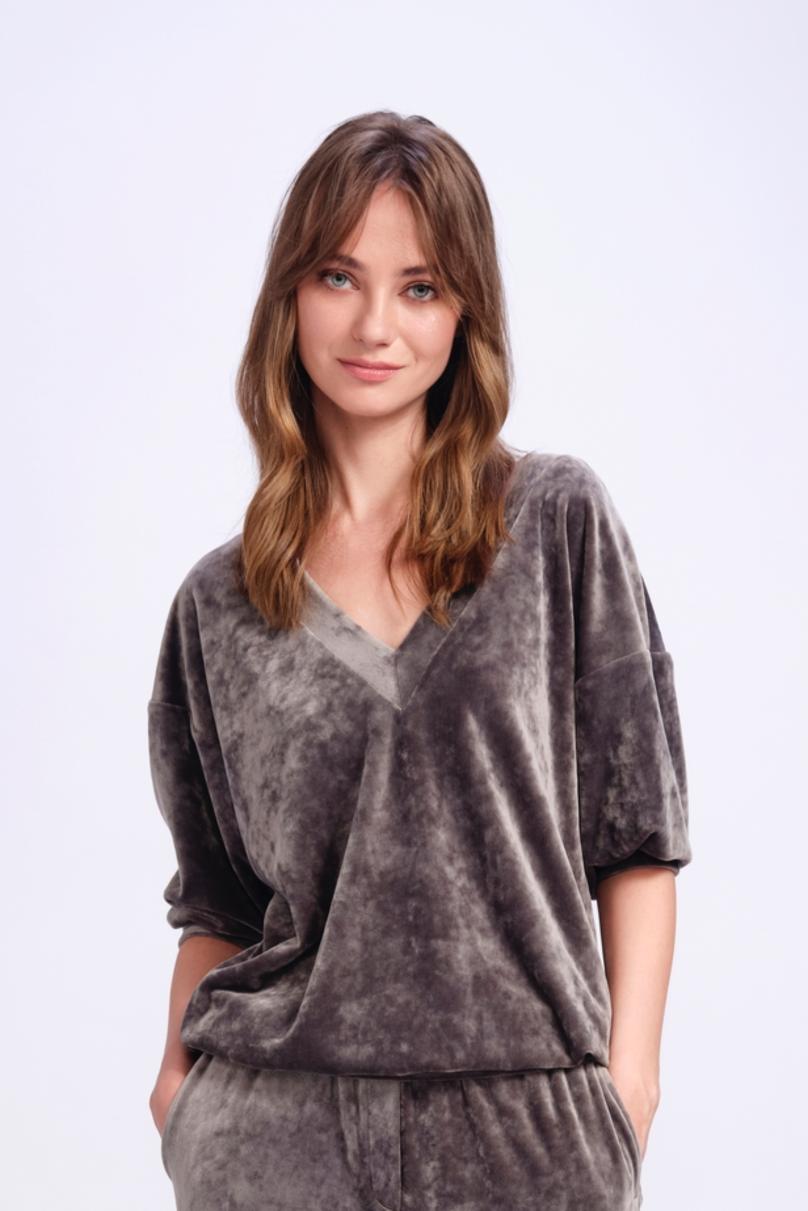 1419_557uTTRp_5Gw4_FLuV_fj4DT_808_1211