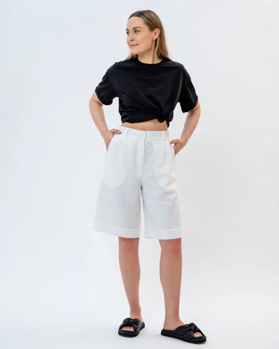 Muulin-Woman-Linen-Shorts-Claire-White-1